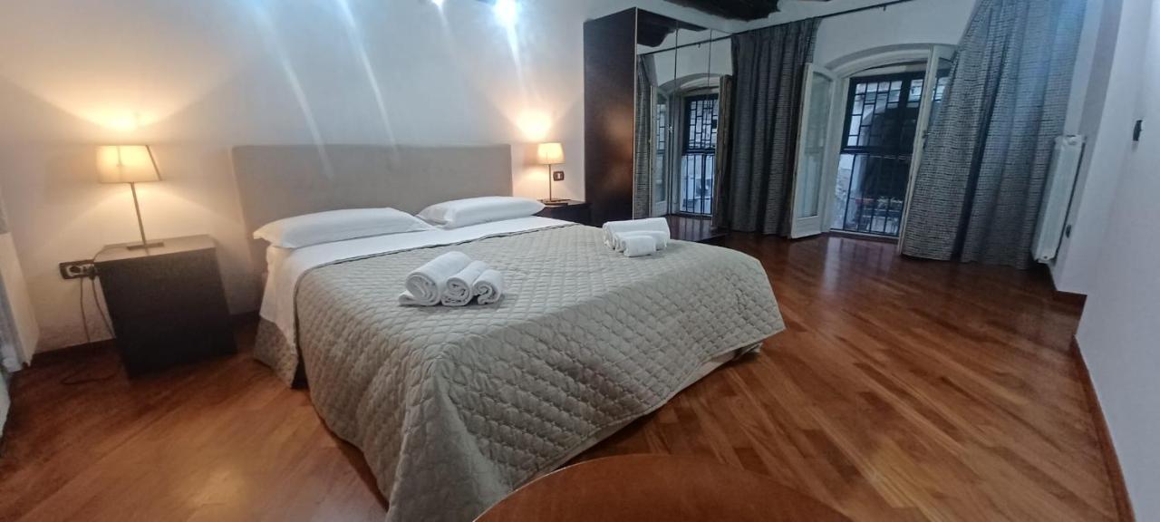 Apartamento Residenza Nunziatella Nápoles Exterior foto