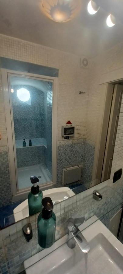 Apartamento Residenza Nunziatella Nápoles Exterior foto