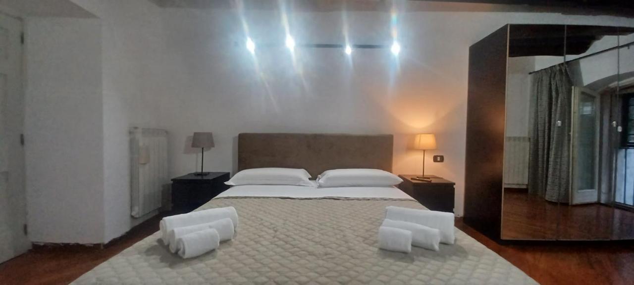 Apartamento Residenza Nunziatella Nápoles Exterior foto